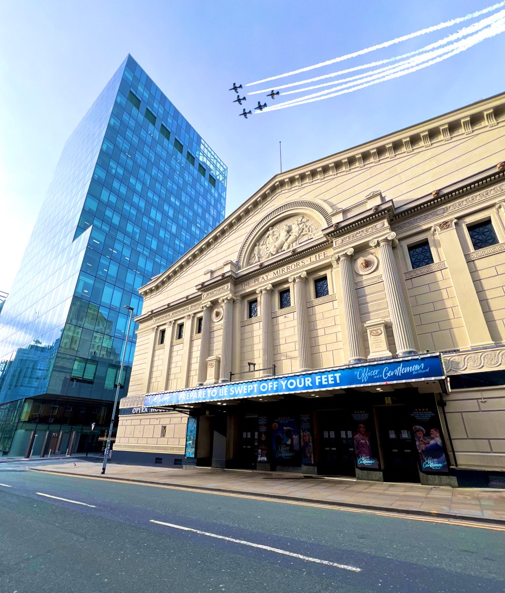 We'll be with you very soon <a href="/PalaceAndOpera/">Palace & Opera Mcr</a>... ✈️

#LoveLiftUsUp