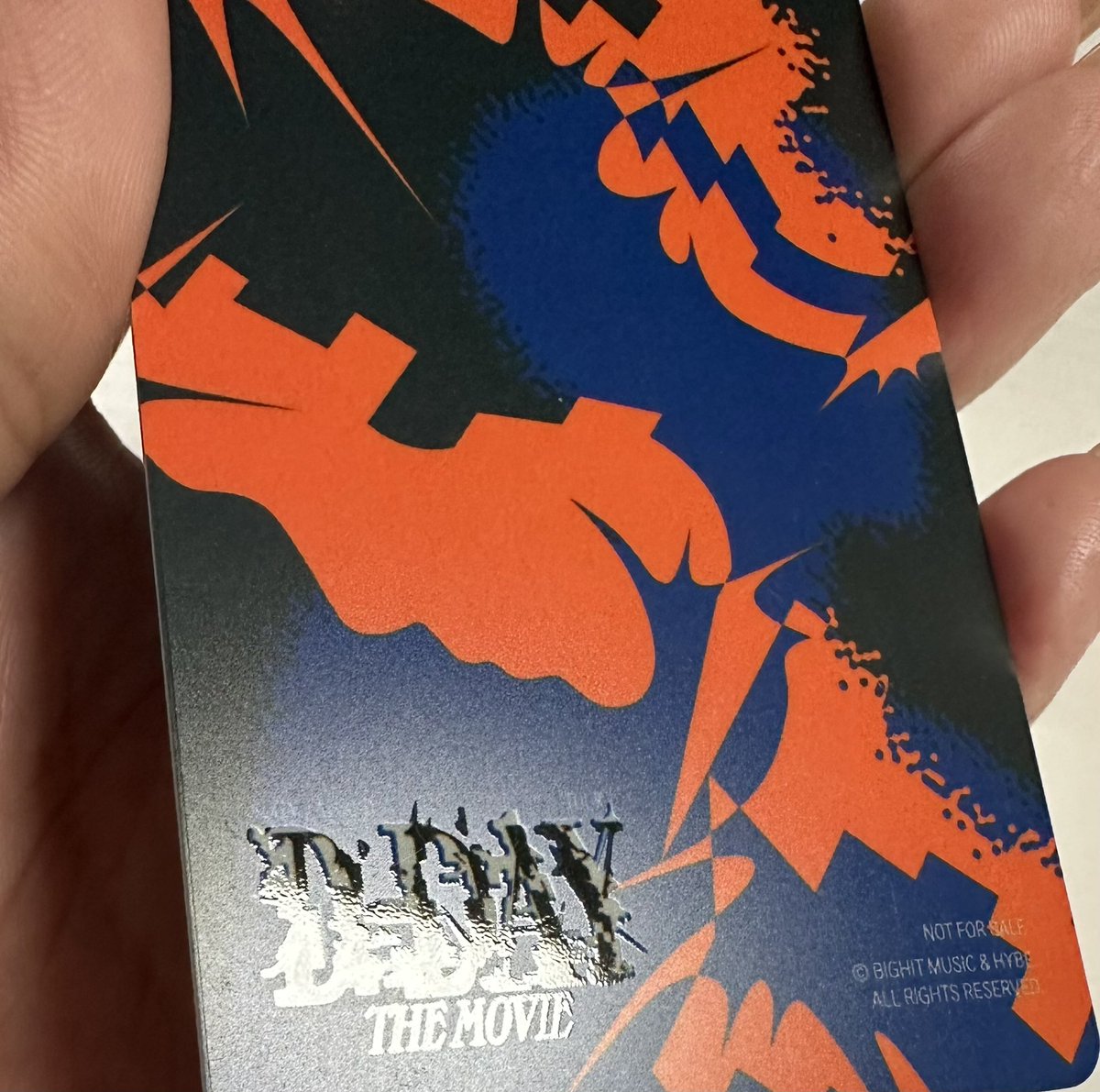 1st row: KR, TH
2nd row: PH (SM), PH (Ayala)

KR is card stock, the rest PVC. I think Thailand wins this one just bc of the glossy logo on the back 😍