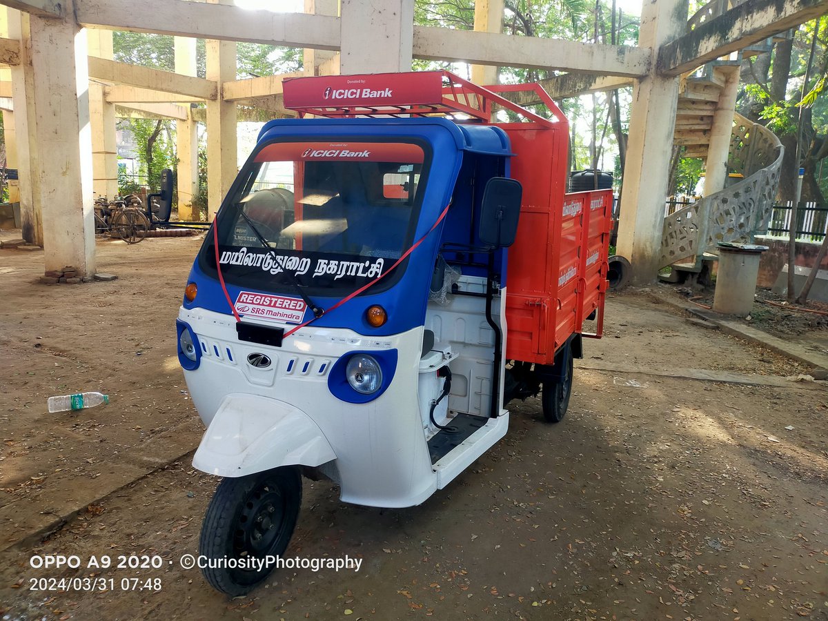 @anandmahindra This is what our Thalaivaar @rajinikanth uncle say...

'In cycle gap @rode the #treo auto'

~ blocksysIO.IN #Riser🌱

#DriveElectric at Koranad.IN

@TNPSC_Office Riser.Live🎯🟧🟨🟩