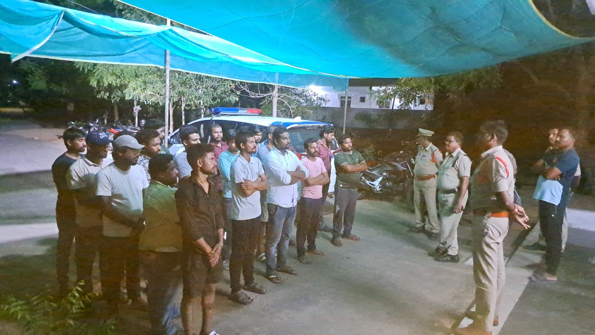 What do you think about this Operation? While ‘Operation Chabutra’ has stirred controversy in Hyderabad, the Sircilla police have initiated it Sircilla Police conducted 'Operation Chabutra' across the district targeting youth roaming needlessly at midnight and engaging in…