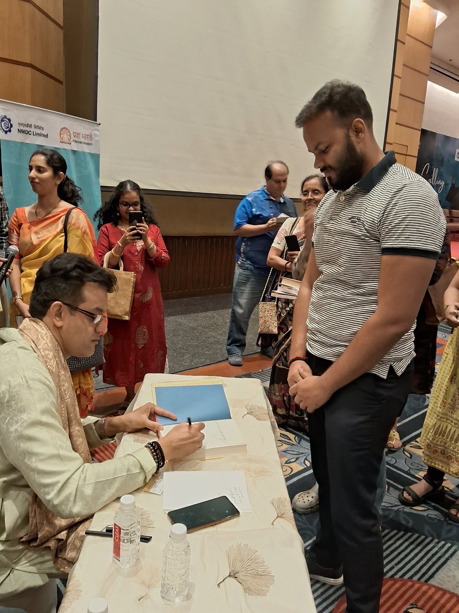 During his book launch in Hyderabad @vikramsampath ji asked me what name should he sign in Waiting for Shiva book.
I replied with Nirvana Shatakam
अहं निर्विकल्पॊ निराकार रूपॊ विभुत्वाच्च सर्वत्र सर्वेन्द्रियाणाम्
He smiled and wrote bless you with Mahadev's grace. Unforgettable