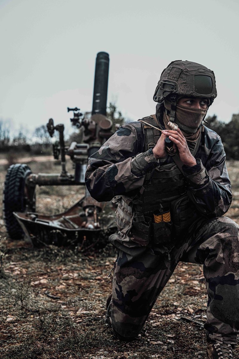 Bravo au @68eRAA_CDC pour sa #PhotoDeLaSemaine 👏

➡️ #PrépaOps artillerie #Boldness à Canjuers avec le 68e RAA, pour sa mise en condition finale avant projection sur la #MissionAigle 💥
#MatosTerre #Interalliés #CaMo 🇫🇷🇧🇪

RDV samedi prochain pour une nouvelle sélection !