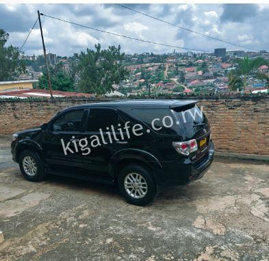 0783515900
Unleash Adventure: 2012 Toyota Fortuner Automatic Petrol – Yours for 26,000,000RWF!
#RwOT #Kigali #DRCongo , #Sudan #TdRwanda23 #Amavubi ,#BlackRock,#VisitRwanda, #RwandaDay2024,#Ubutwari2024,#RwandaIsOpen,