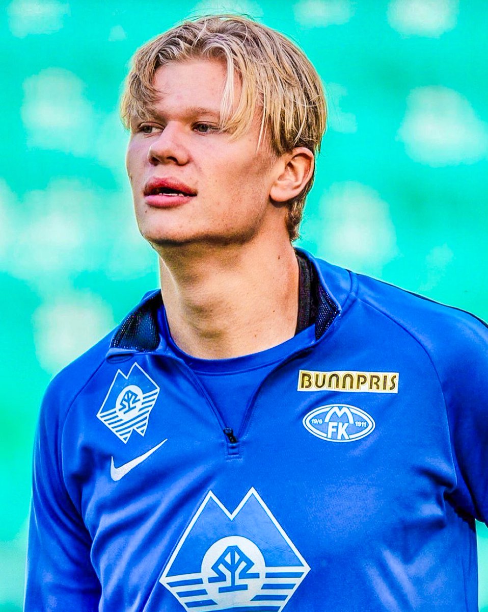 eurofootcom's tweet photo. 🇳🇴 Haaland x Molde! 🔵⚡️ https://t.co/uhaxaTSknZ