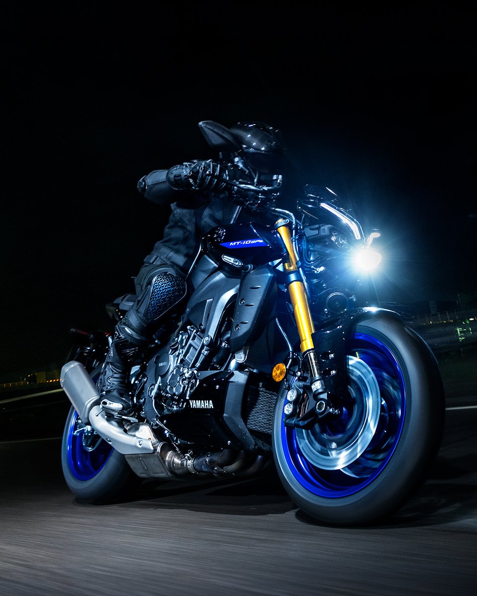Did you know? When set to semi-active mode, the MT-10 SP’s electronically controlled Gen-2 Öhlins suspension automatically adjusts the damping force to suit the riding conditions 😮‍💨 #MT10SP #Motorcycles #UKBikers #Yamaha
