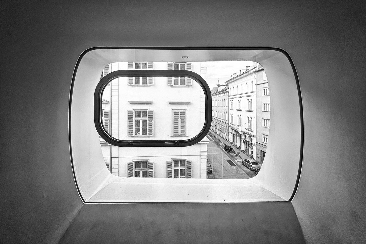 room with a view... 

view from inside the hotel limehome Graz - Argos by Zaha Hadid [iPhone14Pro Max]

( o   )

#blackandwhitephotography #blackandwhitephoto