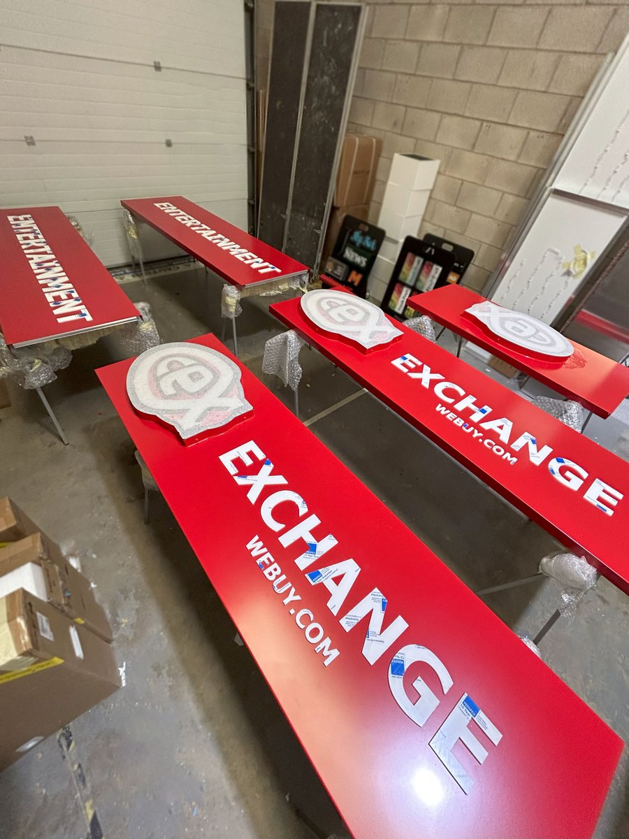 ConceptsPegasus's tweet image. Another day, another CEX fascia! 📷 Here we showcase our illuminated fascia's with push-through letters. Let your brand shine bright and draw in the crowd with captivating signage. 📷 #cex #signagegoals #IlluminateYourBrand #principleltd