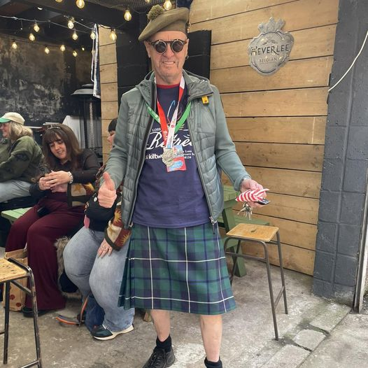 Big congrats to Eddie who trades at the Barras Market on completing the Kiltwalk !!

We never doubted him for a second with a pair of legs like that! 

Give him some love 

Photo by 226 Gallowgate