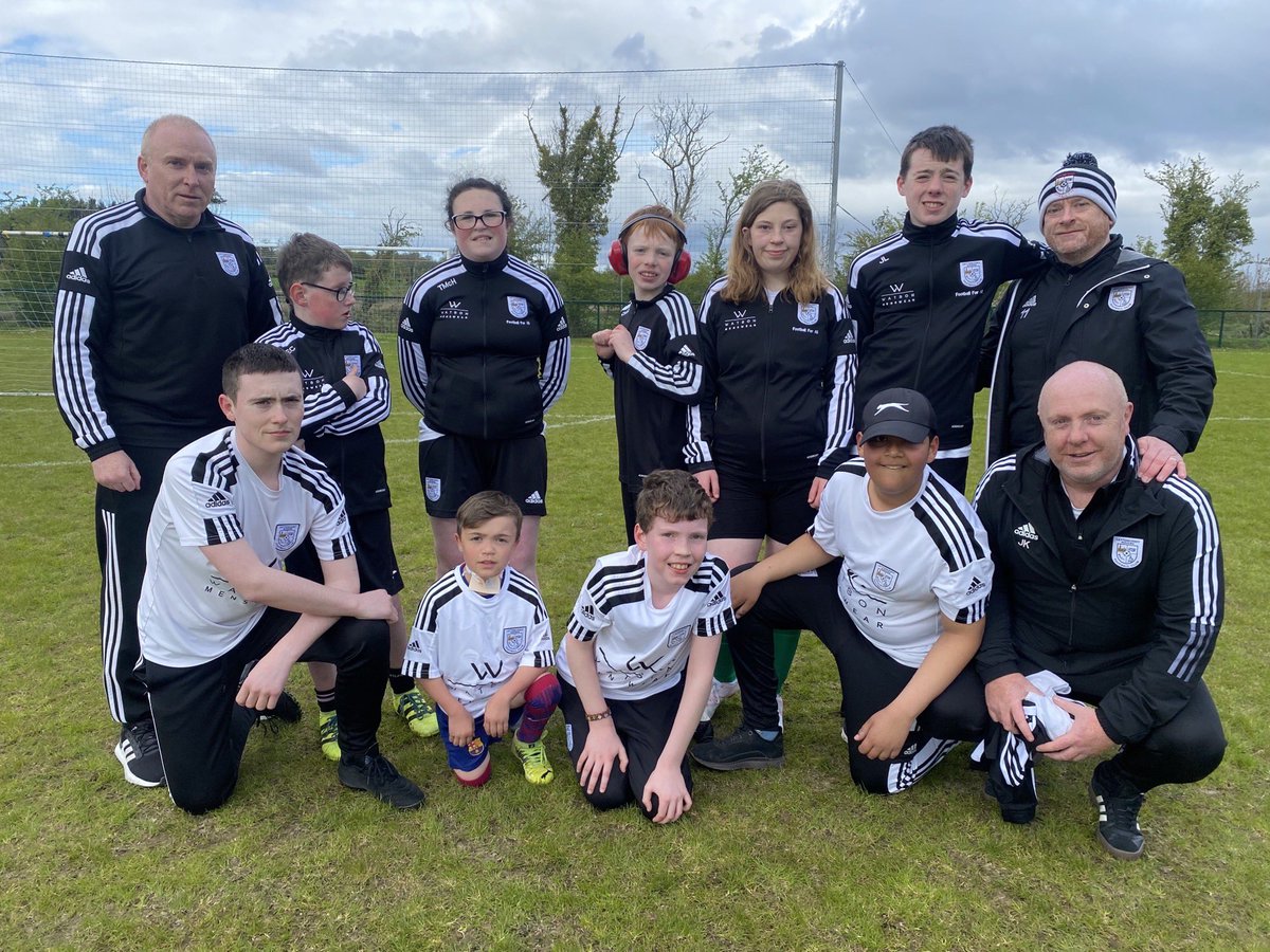 ffa_fai's tweet photo. The Power of Football ❤️The FFA players from @LetterkennyRvs led out their senior team for Saturday’s @UlsterFA Cup Final against @BuncranaHearts. A memorable day for the young players. https://t.co/WzBCM2fWaE