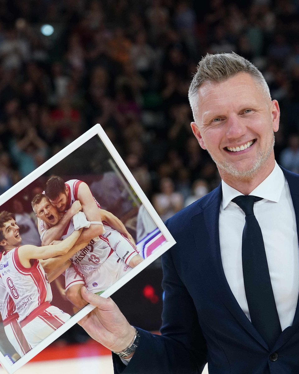 Un tifoso speciale ieri al PalaBigi per assistere al match della @PallacReggiana 🤩 #TuttoUnAltroSport