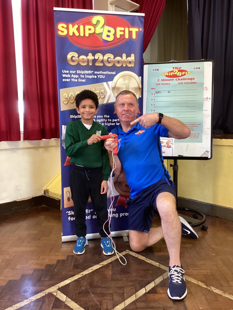 RuislipGardens's tweet photo. A brilliant start to the week with @skip2bfit workshops! Huge thanks to @helloberryworld for the healthy snack to enjoy later!! @ldn_sport #skip2bfit #ruislipgardensprimaryschool https://t.co/ZM3wvIqYbC