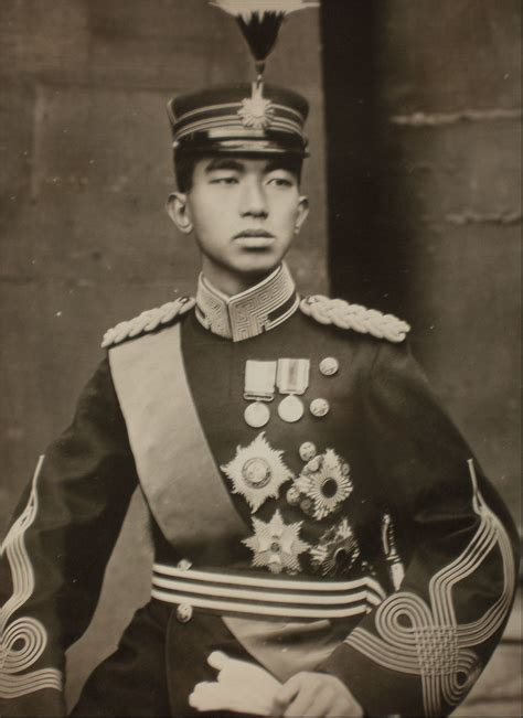 To those who fight justly goes the crown.
Happy birthday my based emperor Hirohito! 🙌🙌🙌

#天皇陛下万歳 
#昭和の日