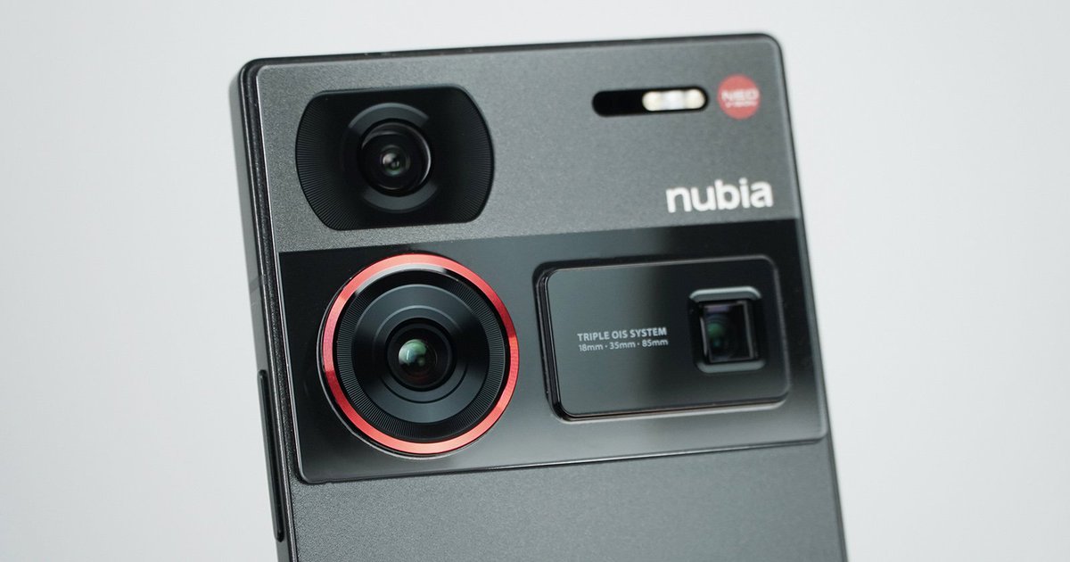 nubia Z60 Ultraって、カメラの配置が不揃いな初めてのスマホなんじゃないかと思う
1つに集約されてるスマホがほぼ全ての中で、あのかっこよさを持ってるのは異常