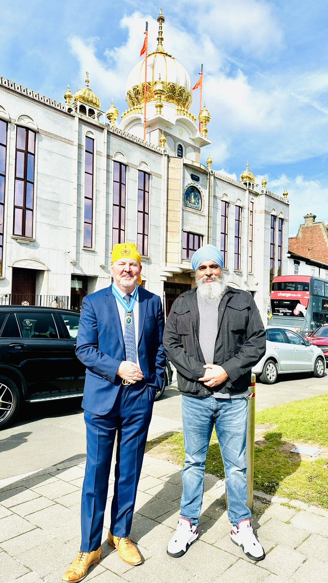 The High Sheriff thoroughly enjoyed his visit on Friday to Guru Nanak Gurdwara in Smethwick, where he had the pleasure of witnessing the fantastic work being done by Kuldeep and his team for the Sikh community.