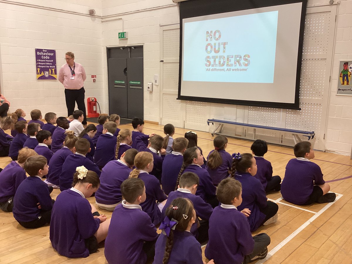 Year 3 are ready for our No Outsiders assembly and to learn about asylum seekers. #NoOutsiders