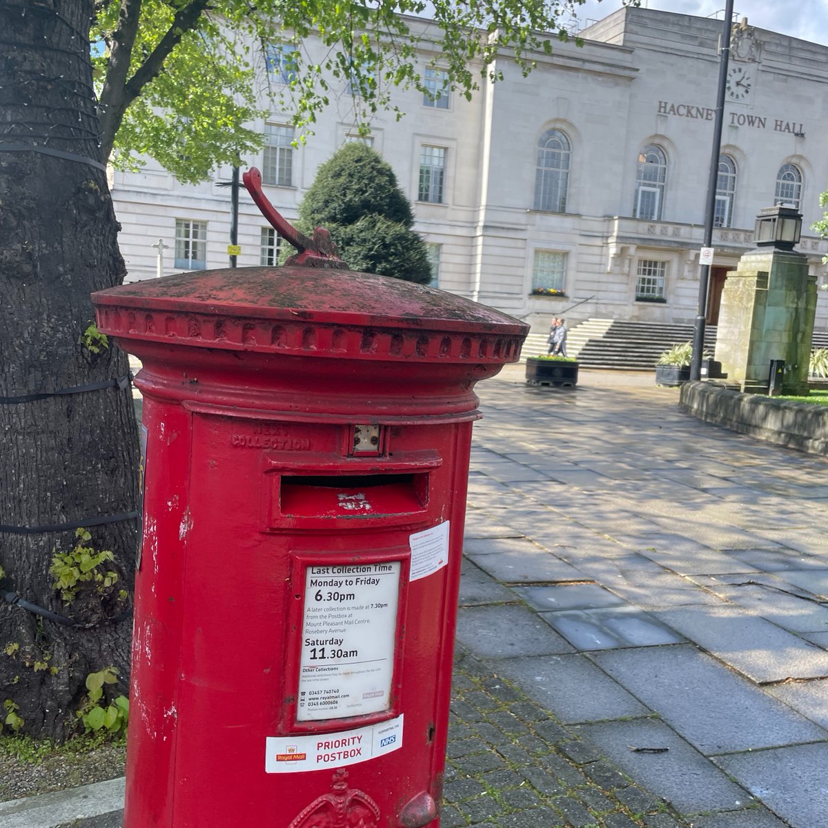 🗳 The elections are on Thursday this week! ❗ Today is the last day for mailing your postal vote in time You will be voting for the Mayor of London and Assembly, plus there are 2 by-elections in De Beauvoir and Hoxton East & Shoreditch. Let's #GetHackneyVoting