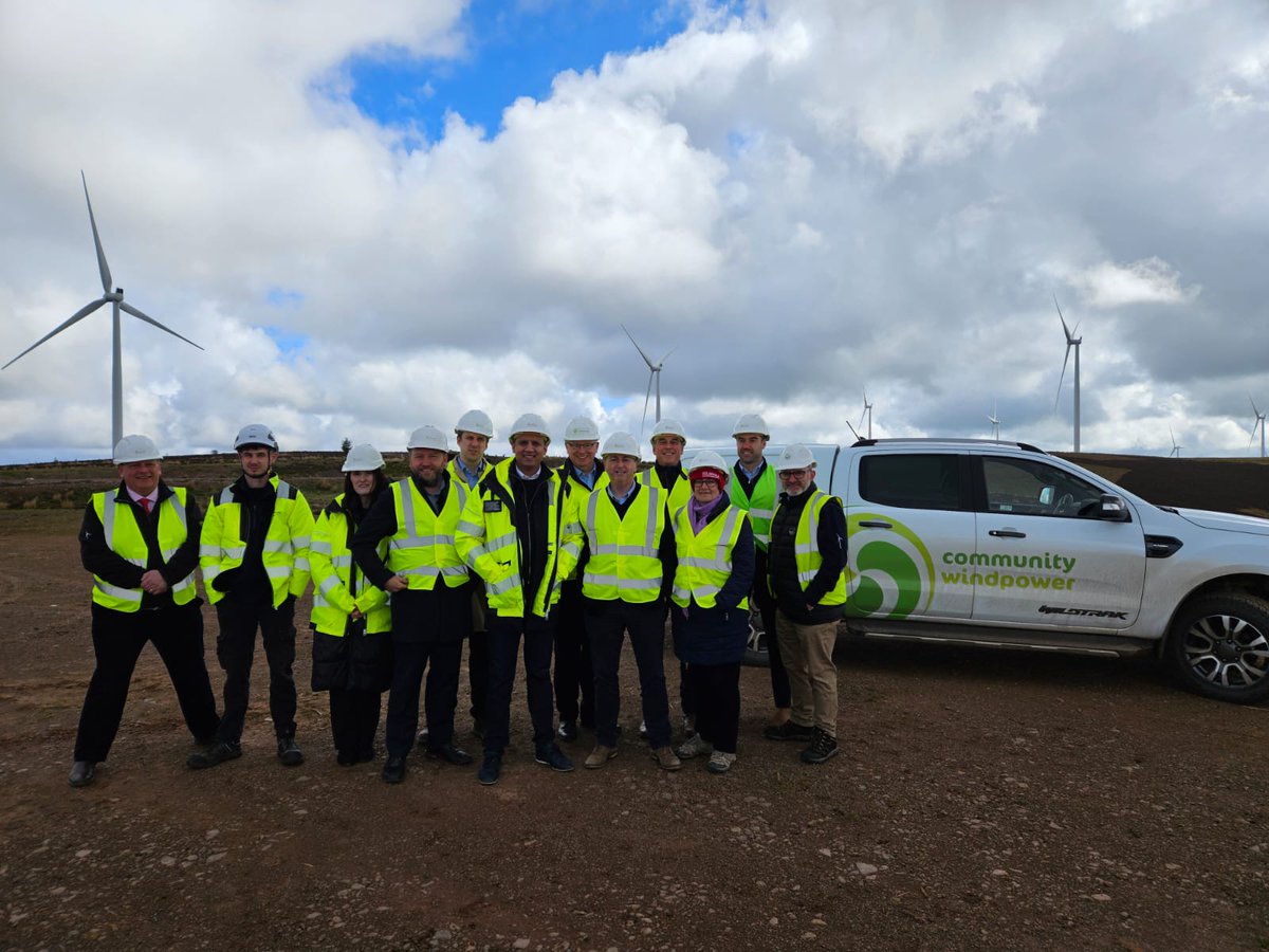 Great to join @AnasSarwar , @D_G_Alexander & other Labour colleagues to visit Community Wind Power Limited. Wind power is crucial our journey to net zero, and Scotland has the potential to be a world leader. It was great to be shown round and see the progress we have already made