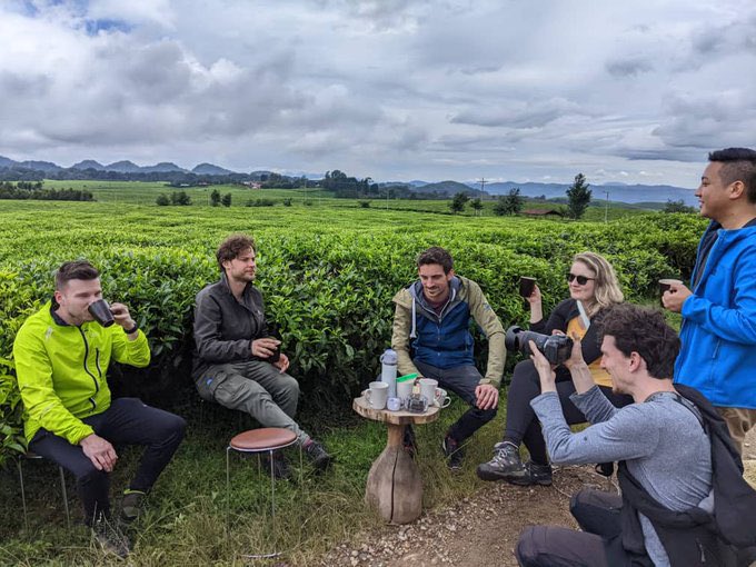 Tea Tasting ☕️ in tea plantation we make it magical 🎊
@visitrwanda_now @Twinlakes100 @Tembera250