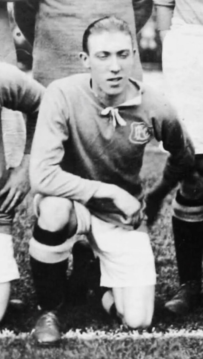 Born on 29 April 1900, Bobby Irvine. Dubbed The Prince of Dribblers. Ranger wrote: [his] ‘threepenny-bit dribbles used to have the million pound note look.’ The crowd favourite played at inside-forward, centre-forward & out wide. Read more on our website: efcheritagesociety.com/bobby-irvine-t…