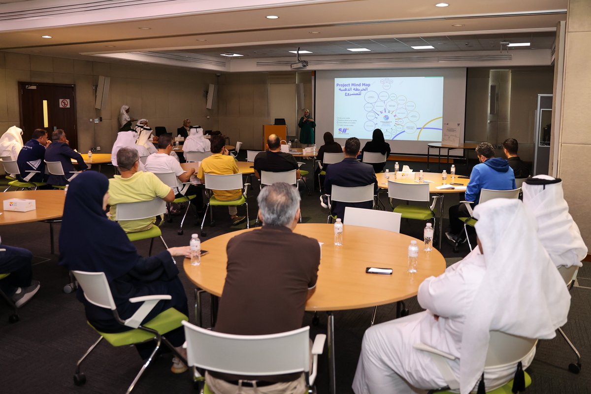 qoa2's tweet image. بالتعاون مع جامعة قطر واللجنة المنظمة لبطولة العالم للألعاب المائية بالدوحة.. نظمت الأكاديمية الأولمبية القطرية عرض تقديمي لنتائج الدراسة الإحصائية عن استضافة بطولة العالم للألعاب المائية والماسترز التي أقيمن بالدوحة خلال الفترة ( 02/02 – 03 /03 / 2024 )
@Qatar_swimming…