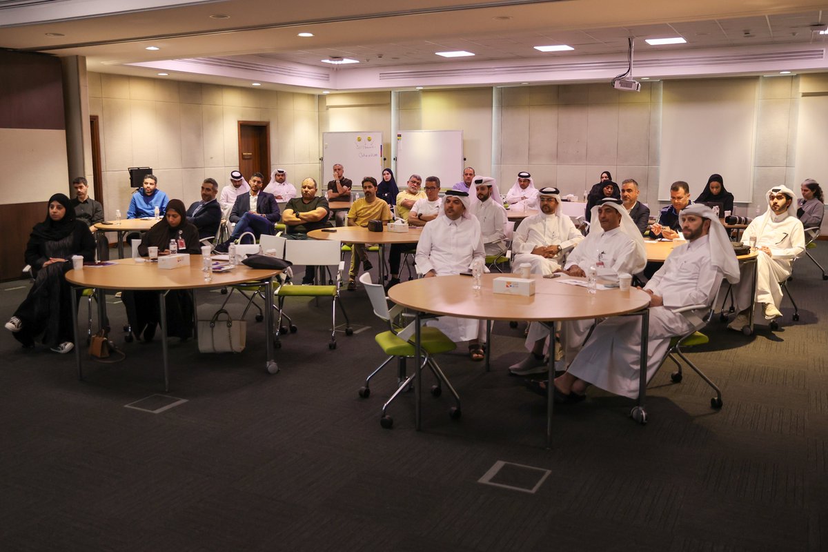 qoa2's tweet image. بالتعاون مع جامعة قطر واللجنة المنظمة لبطولة العالم للألعاب المائية بالدوحة.. نظمت الأكاديمية الأولمبية القطرية عرض تقديمي لنتائج الدراسة الإحصائية عن استضافة بطولة العالم للألعاب المائية والماسترز التي أقيمن بالدوحة خلال الفترة ( 02/02 – 03 /03 / 2024 )
@Qatar_swimming…