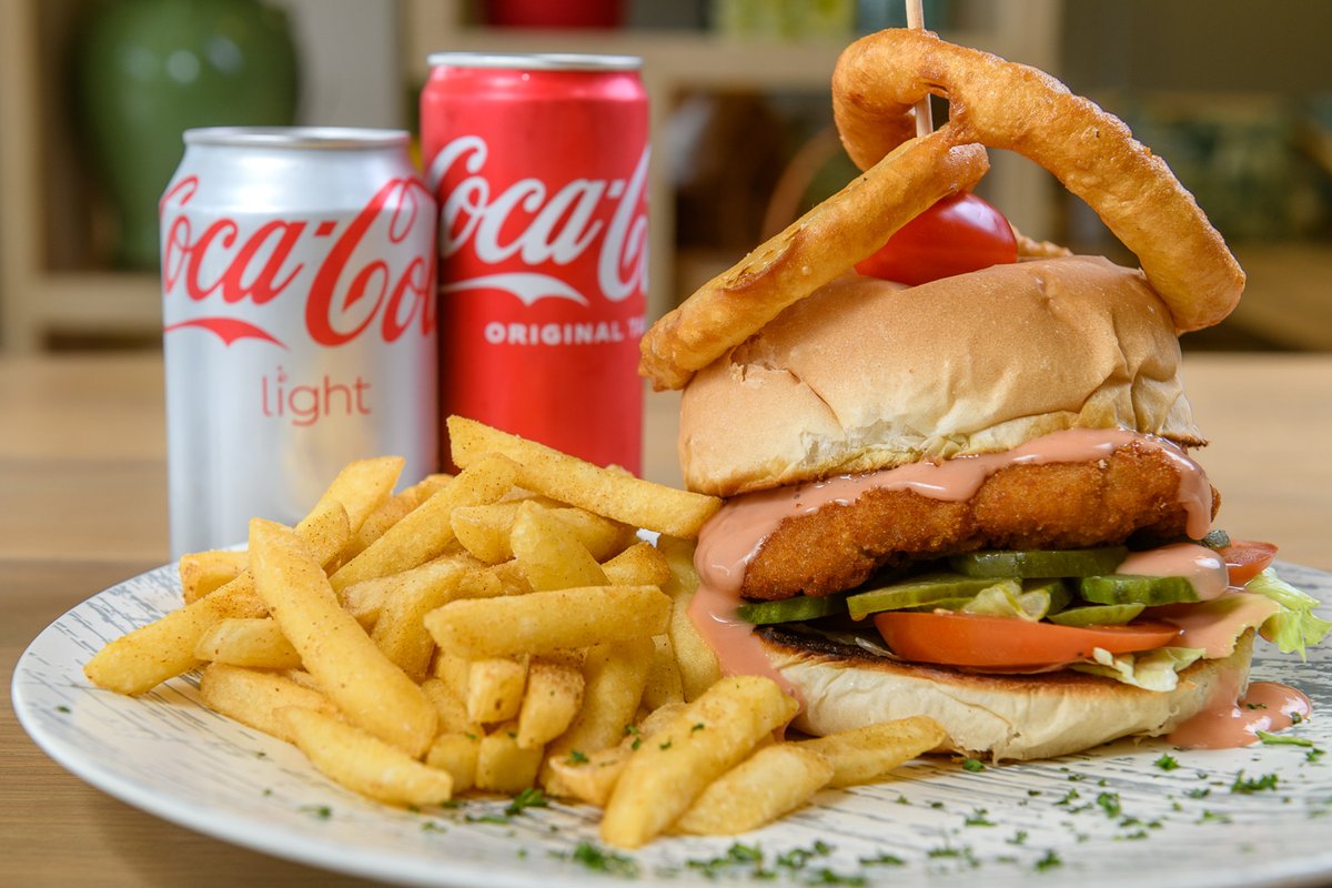 Did someone say food? 🍽️

We believe in good food shared with good people. Swing by our Clubhouse restaurant and treat yourself to a delicious bite while enjoying a fantastic day out on the course! 🏌️‍♂️

#GoodFood #GreatCompany #SanLameer #ClubhouseEats