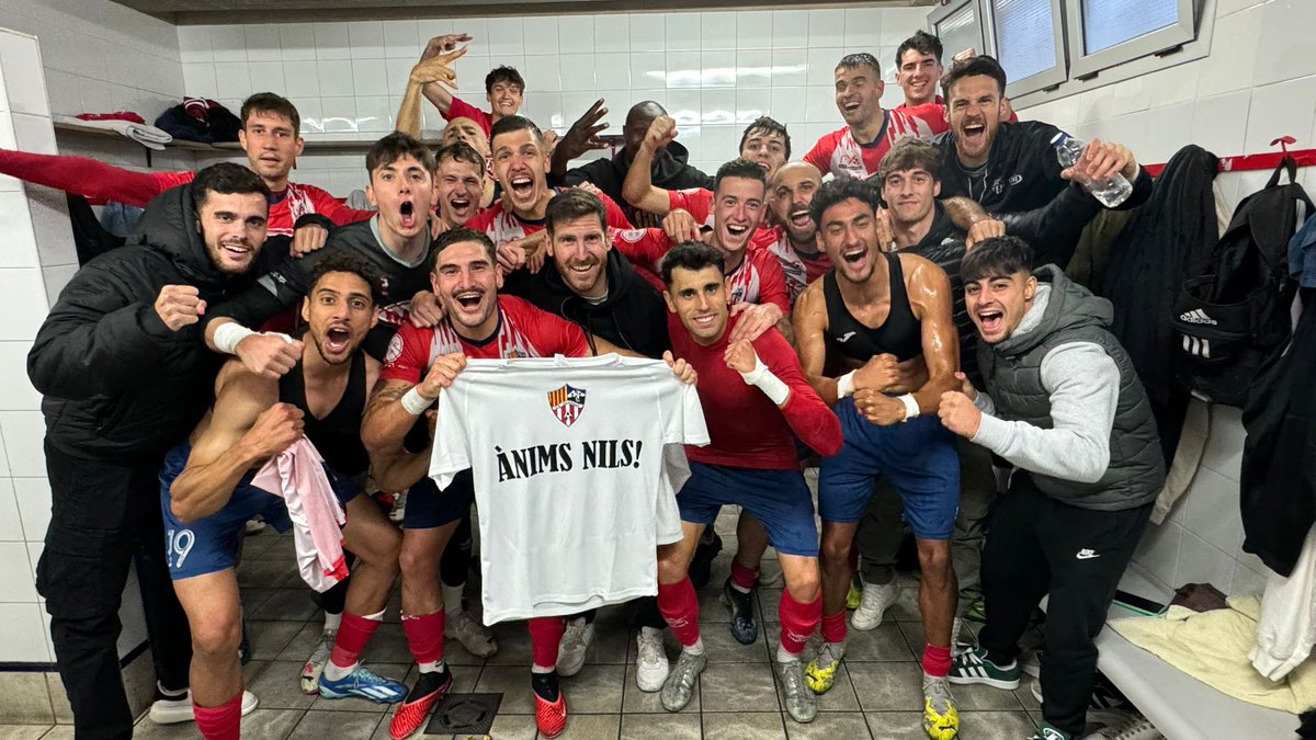 ¡Locura máxima, la que estamos viviendo esta temporada!  

Play Off ✅ 

Gran victoria vs <a href="/FundacioGrama/">Fundació Esportiva Grama</a> dedicada a Nils ✅

3a posición en #3aRFEFG5 ✅ 

…#Ilusión y #Ambición hasta el final <a href="/UEVilassardeMar/">U.E. Vilassar de Mar</a> 

 #Logrohistórico #GraciasStaff #Graciasjugadores #GraciasPresi