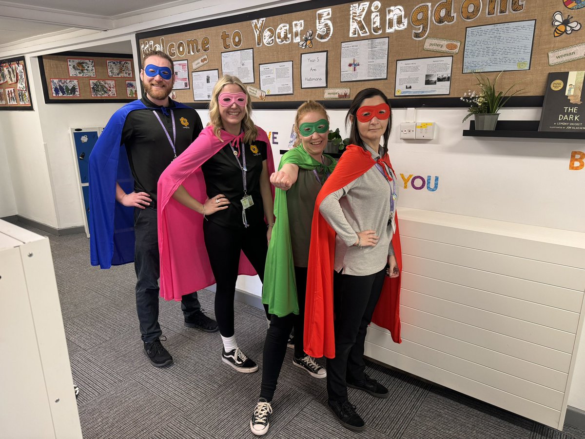 What a fantastic effort from our Care Team for #superheroday 💜#beeyondbrilliant @PosRegard @WellspringAT