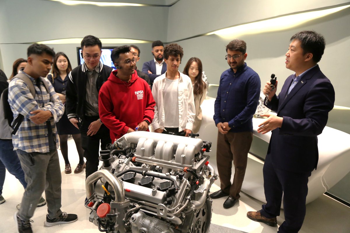 🔋Exploring #newenergy horizons in Beijing: The international students of IE had an enriching day visiting leading companies and organizations. They were mind-blown by the insights and opportunities, and are ready to contribute to a sustainable🔄future! #tsinghuauniversity