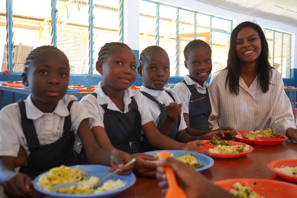 At Malaika, love fills every plate. Free meals ensure 430 students and 60 staff thrive. Thank you, kitchen mamas, for the magic. Together, we're nourishing minds and hearts✨