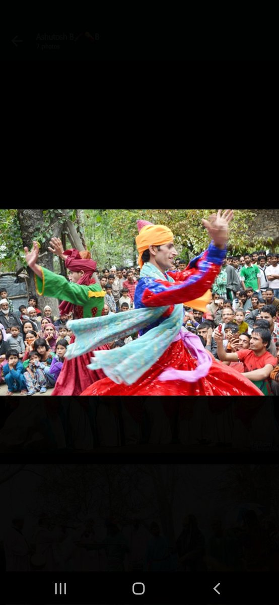 #InternationalDanceDay #folkdance #dancelove