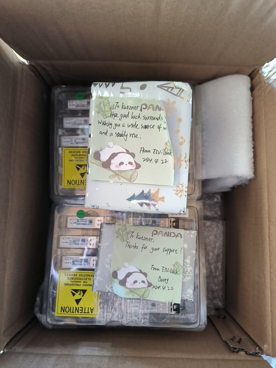 host_slick's tweet photo. 120x 10G SFP+ Transceivers just came in for the next batch of Dedicated Servers! Thank you to our supplier ETU-Link Technologies! https://t.co/4Tcd2njWJ6
