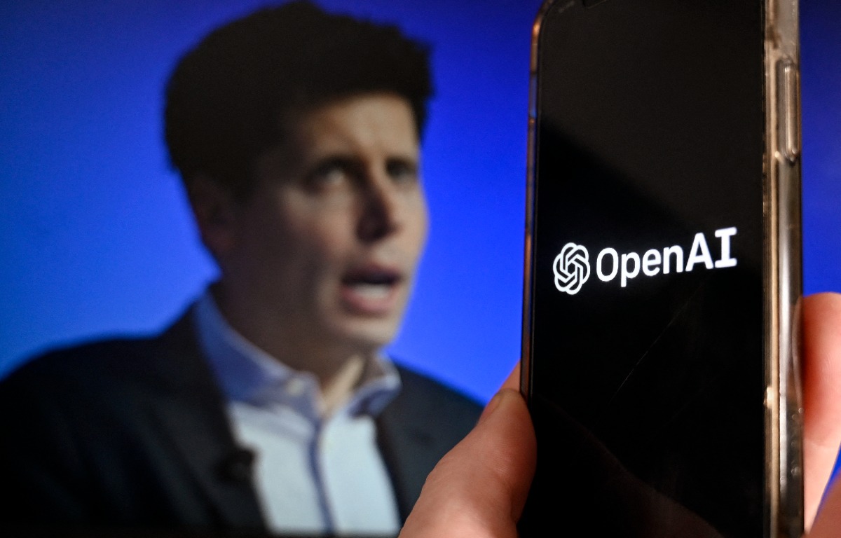 Privacy nonprofit noyb files GDPR complaint against OpenAI in Austria on behalf of an unnamed public figure. Allegations arise after ChatGPT provides incorrect birth date, sparking concerns over data accuracy and privacy protection. 🔍 #GDPR #Privacy #DataAccuracy r/martechnewser