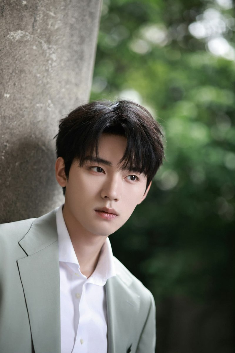 #ZhouYiran for a Bvlgari Fragrances brand event

More snaps - weibo.com/7242368664/502…

#周翊然