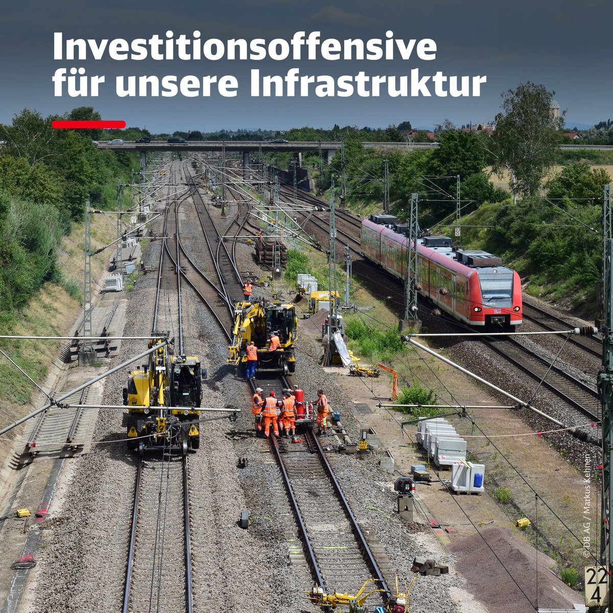 2024 starten wir das Anti-Aging-Programm für unser Netz. Wir sanieren die #Riedbahn und erweitern, erneuern und modernisieren 2.000 km Gleise, 2.000 Weichen, 150 Brücken & 1.000 Bahnhöfe – 16,4 Mrd € Investition in Pünktlichkeit und eine #starkeSchiene. deutschebahn.com/de/presse/pres…