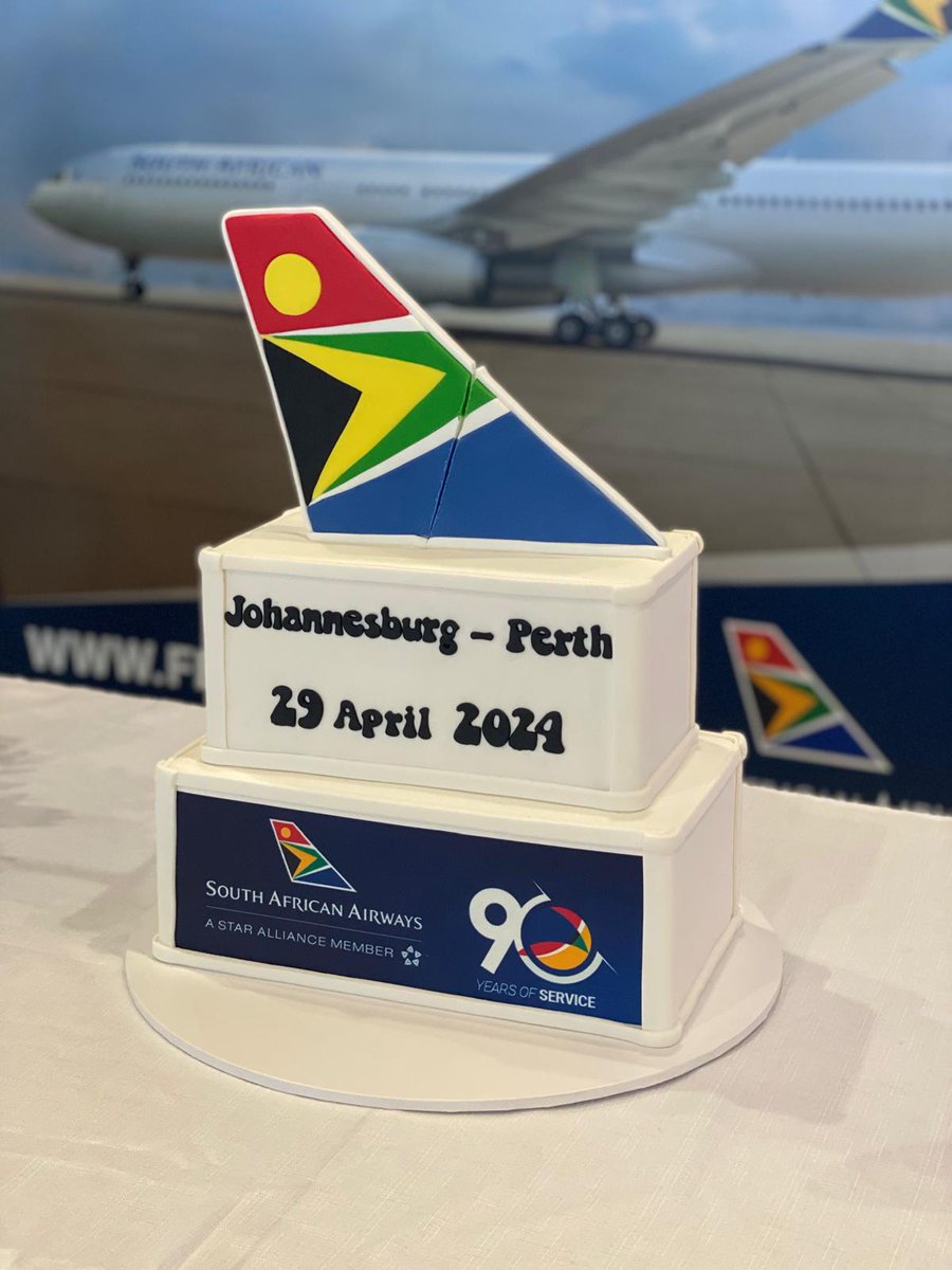 Grateful to @PerthAirport for the warm welcome back to #Australia. #SAA once again takes to the skies with pride. Huge thanks to the dedicated SAA staff in Australia🇦🇺 for fostering incredible working relations with Perth Airport, South African Tourism @SATravelTrade, West…