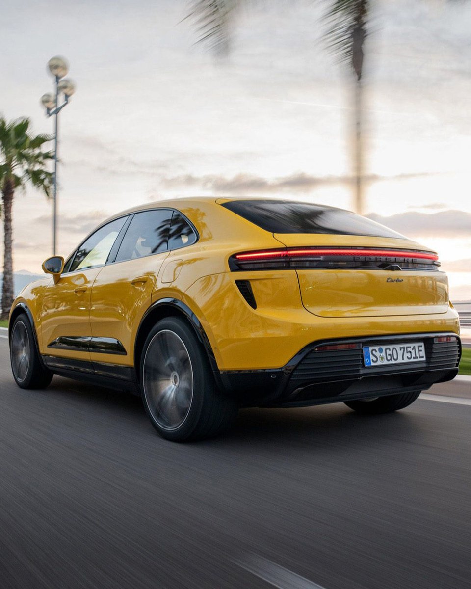 In the 2024 lineup, the Porsche Macan debuts in two electric variants: the Macan 4 and the Macan Turbo.   #porsche #porschemacan #cars #insta #i̇nstacars #nairobi #nairobikenya