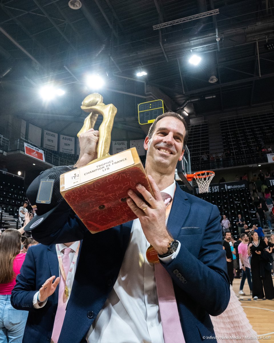 🩷 𝑴𝒆𝒓𝒄𝒊 𝑫𝒂𝒗𝒊𝒅 🤍 Un titre de champion de France, un titre en Eurocup, une finale de Coupe de France à son actif. Merci David pour ces deux années riches en émotions. LDLC ASVEL Féminin te souhaite le meilleur pour la suite de ta carrière. #ASVElles