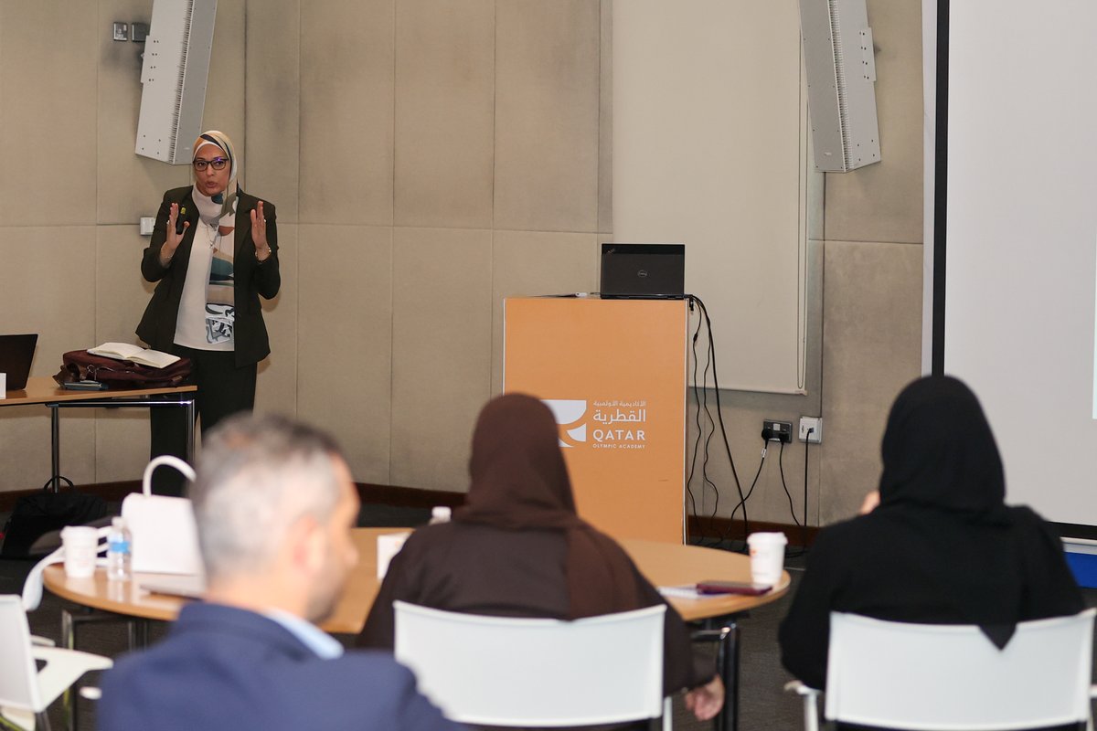 qoa2's tweet image. حيث قدمت الجزء الأول من الدراسة الدكتورة داليا فراج باحث رئيسي أول وأستاذ مشارك في التسويق بكلية الإدارة والاقتصاد، جامعة قطر.
وقدمت الجزء الثاني من الدراسة الدكتورة مروه غانم باحث رئيسي وأستاذ في الإدارة بجامعة قطر