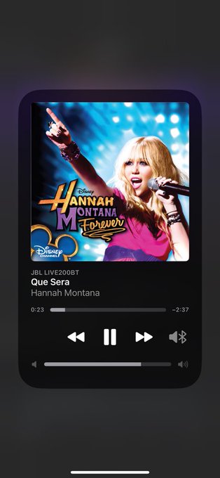 essa aqui &eacute; t&atilde;o boa https://t.co/naTtbWcgk6<a href="/tag/votelgbtq"class="tags"><span>#votelgbtq</span></a>