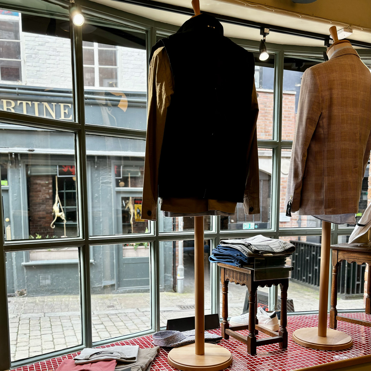 🎉 Say hello to La Coupe, #Shrewsbury’s newest purveyor of premium menswear! Tucked away in the historic setting of #ButcherRow, La Coupe offers two floors of the highest quality menswear from the best in Scandinavian, Italian, German and Dutch fashion. 👔 Pop in 10-17.30