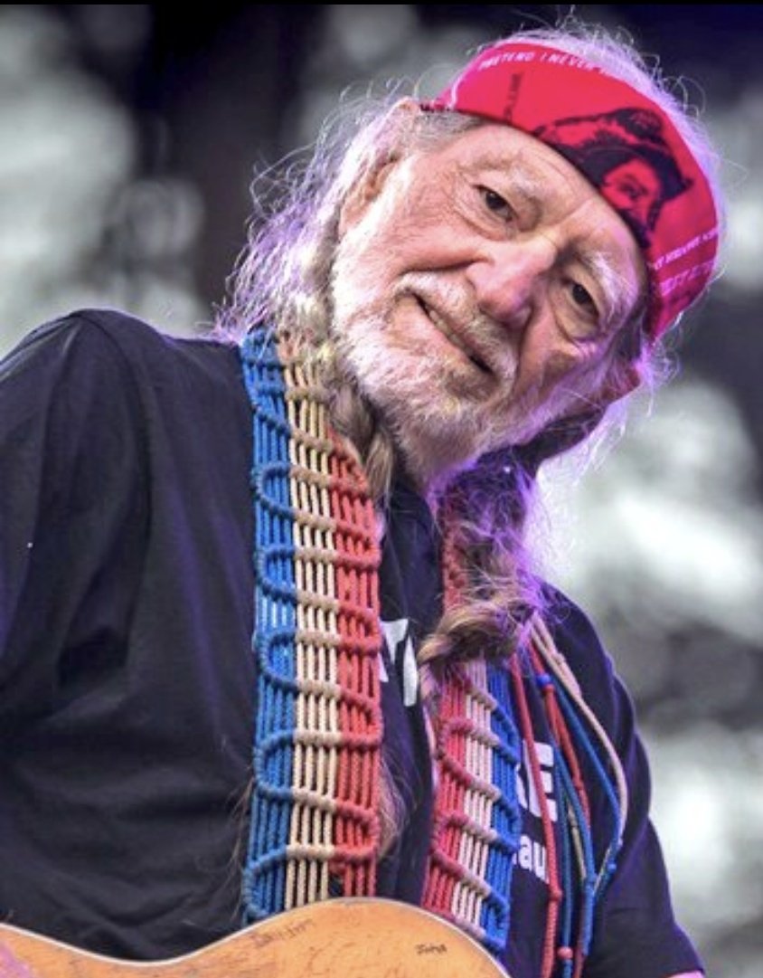 Happy Birthday to legendary American country singer, songwriter and guitarist Willie Nelson, born on this day in Abbott, Texas in 1933. 🎂🎉🎸🎶
