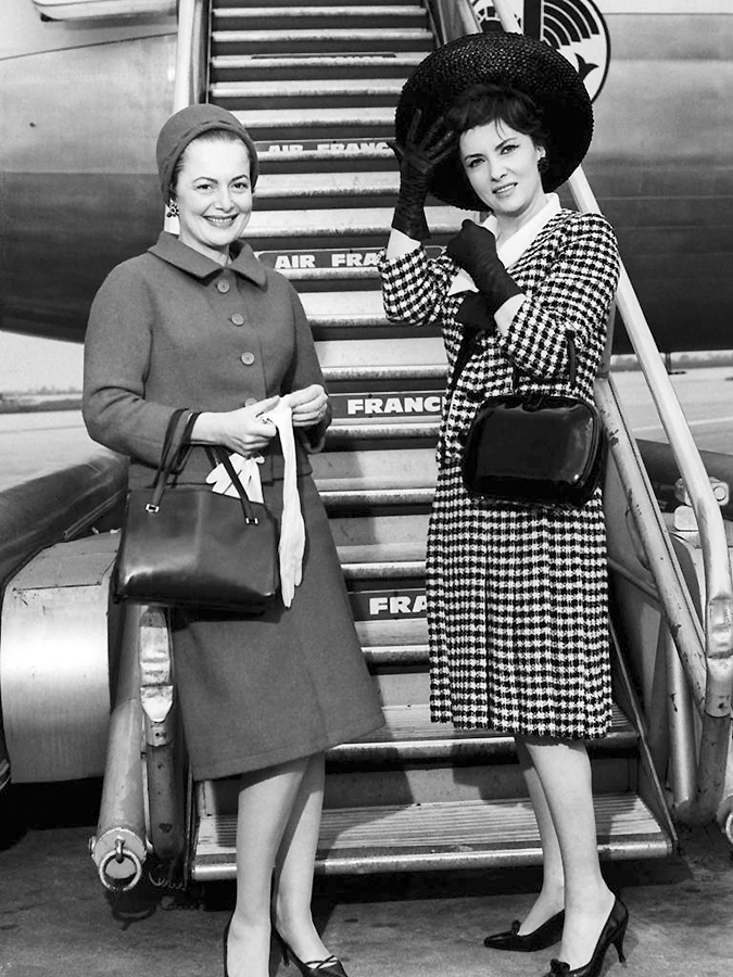 1963 Gina Lollobrigida and Olivia de Havilland