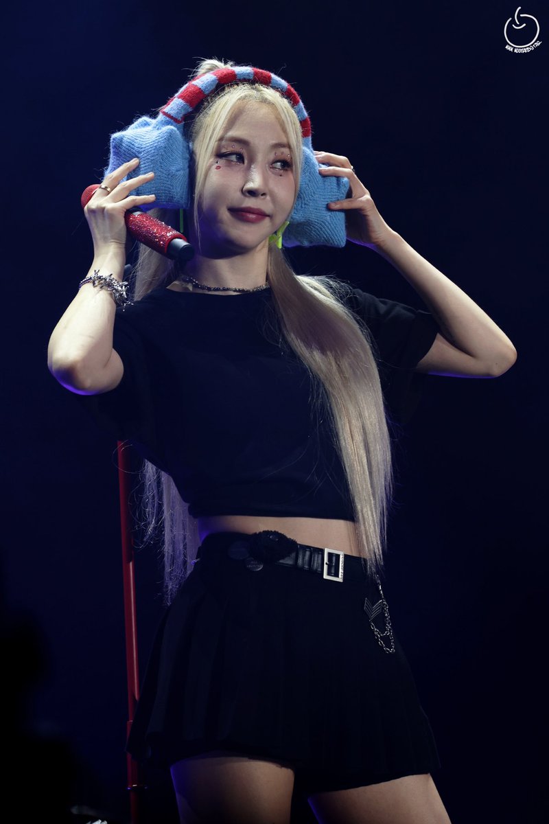 240419 문별 콘서트 Day1 (13）

Moon Byul 1ST WORLD TOUR IN HONG KONG [MUSEUM : an epic of starlit] 
-
-
-
-

#문별 #문별이 #玟星 #文星伊 #마마무 #moonbyul #mamamoo #ムンビョル #ママム #มุนบยอล #มามามู #byul_muse #Starlit_of_Muse