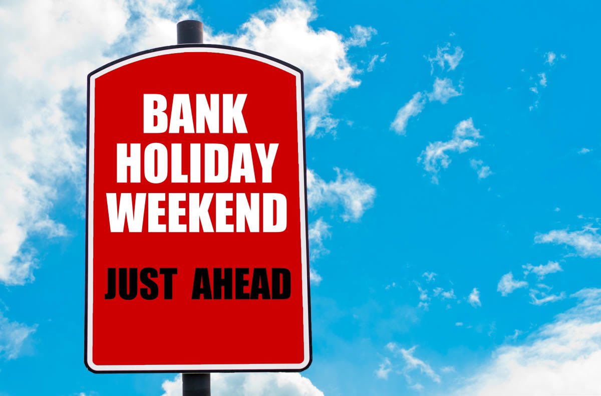 We are closed on bank holiday Monday 6th May 📲🚨Don’t miss out, place your orders now! 
#bankholiday #may #order #insulation #bankholidayweekend