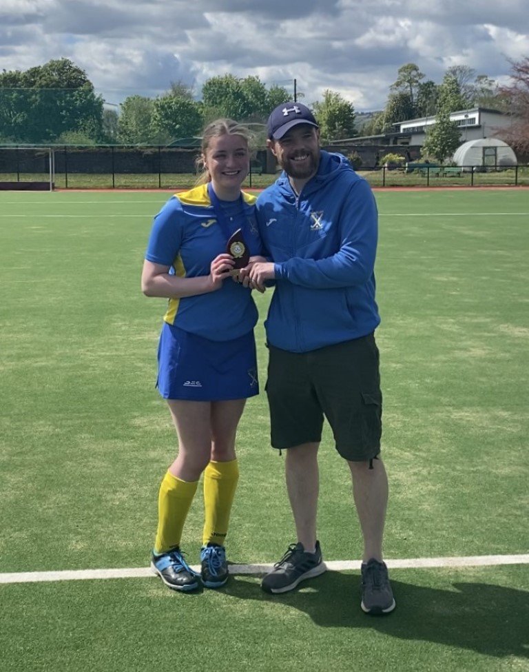 🏑Congratulations to @Pres_Carlow students Shonagh O'Connor, Joy Lawlor-Doyle and Sarah O'Shea who won the #Leinster U16 #Hockey Final on Sunday with @carlowhockey. Well done to all! Shonagh won the award for highest goal scorer of the season. @Natsport @CeistTrust @ActiveCarlow