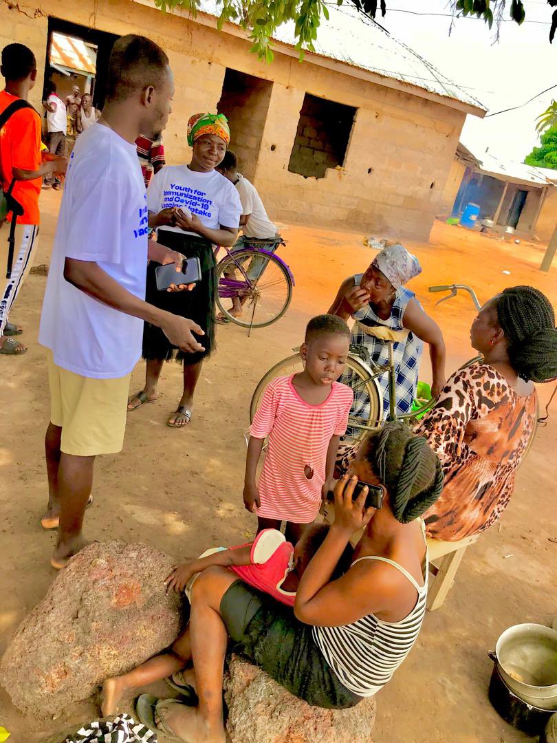 Spreading the word, one community at a time! As part of our #Y4ICVU project supported by @GAC_Corporate and @WHOGhana, our youth champions are leading the way in promoting immunization and #COVID19 vaccine uptake in Oti, Bono East, Savannah and Western North Regions respectively.