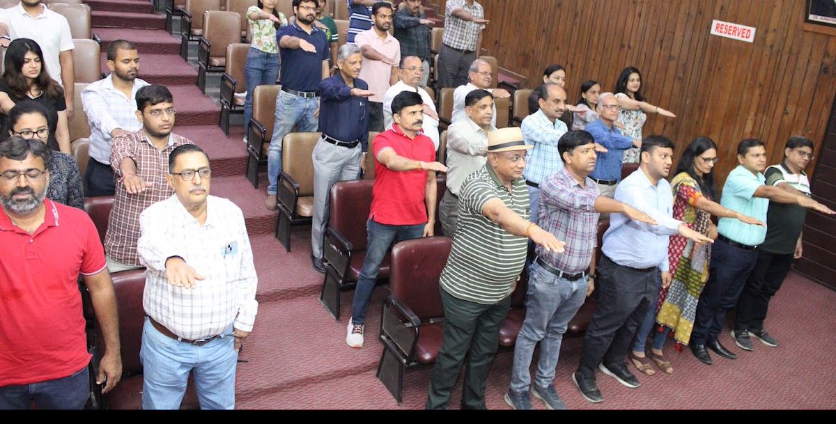 Doctors of Ahmedabad Medical Association pledged to cast #Vote and spread Voter Awareness
.
.
.
.
#LokSabhaElection2024 #IVoteforSure #MeraVoteDeshkeliye #ChunavKaParv #DeshKaGarv