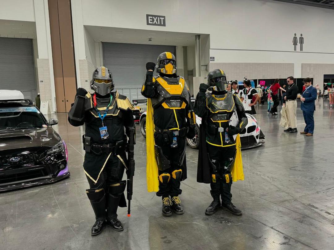 AppleceedZ's tweet photo. Went to @LVLUP 2024 in my full @helldivers2 cosplay "hero of the federation". It was a blast and I got to meet a lot of cool people. Thank you to everyone who came up and said I looked cool lol. https://t.co/IWqi4NsyoC