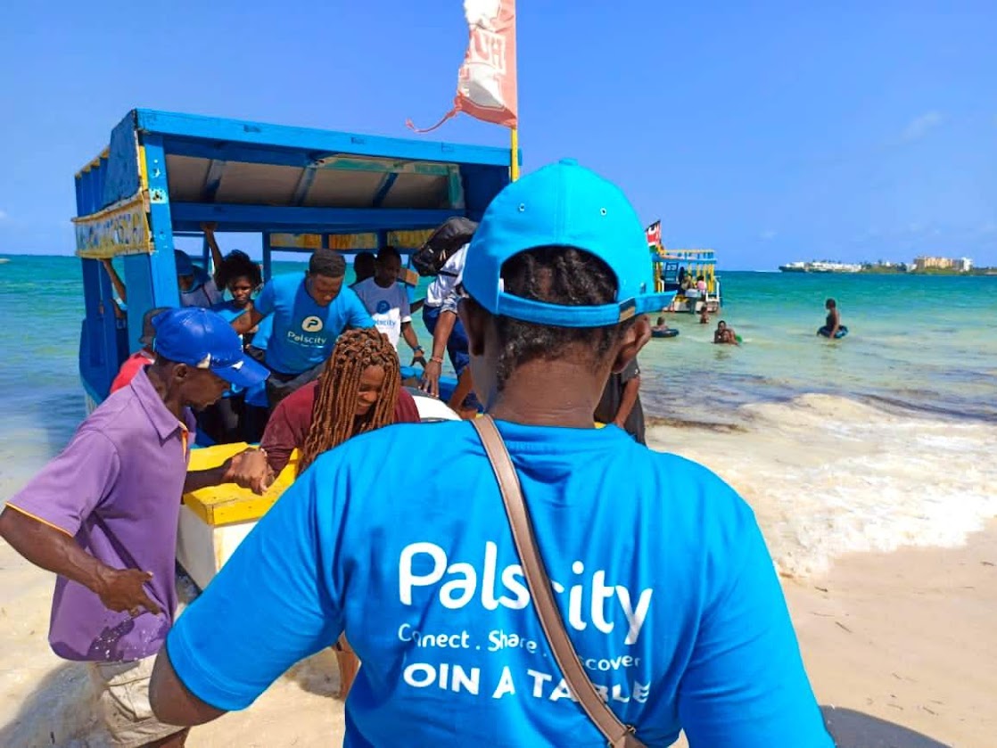 Heavy rainfalls remind us of the urgent need for beach cleaning! Let's come together to protect our oceans from storm debris, prevent pollution, and safeguard marine life. Every cleanup action counts! #BeachCleaning #PalscityFoundation  #CommunityAction
Mai Mahiu Homabay